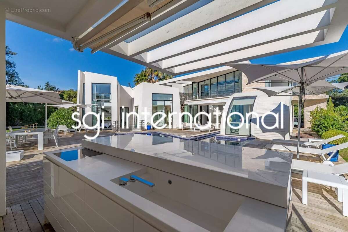 Maison à RAMATUELLE