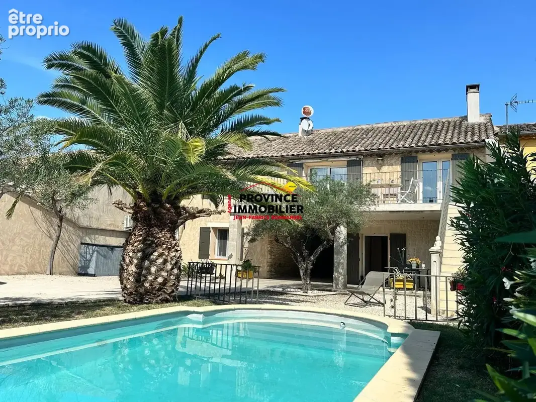 Photo Maison à Sainte-Cecile-Les-Vignes au prix de 367 000€