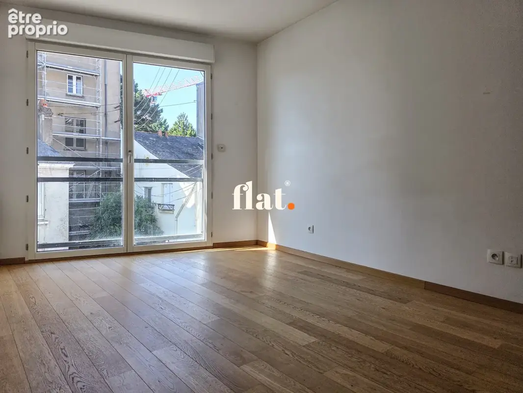 NANTES - ile de versailles - saint félix  APPARTEMENT EN RDC SURELEVE -T3 - 83m2 - 2 chambres - un garage boxé - photo 5