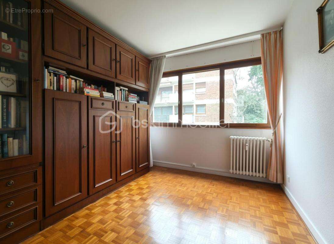 Appartement à L&#039;ETANG-LA-VILLE