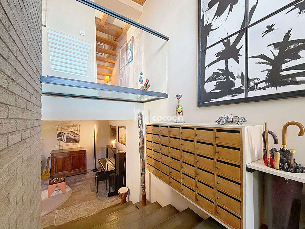 Maison à SAINT-CYR-AU-MONT-D'OR