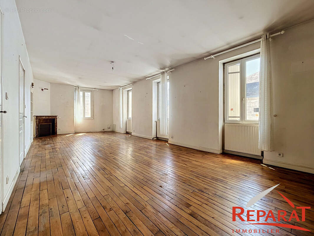 Appartement 105 m² à Brive-La-Gaillarde  - photo 2