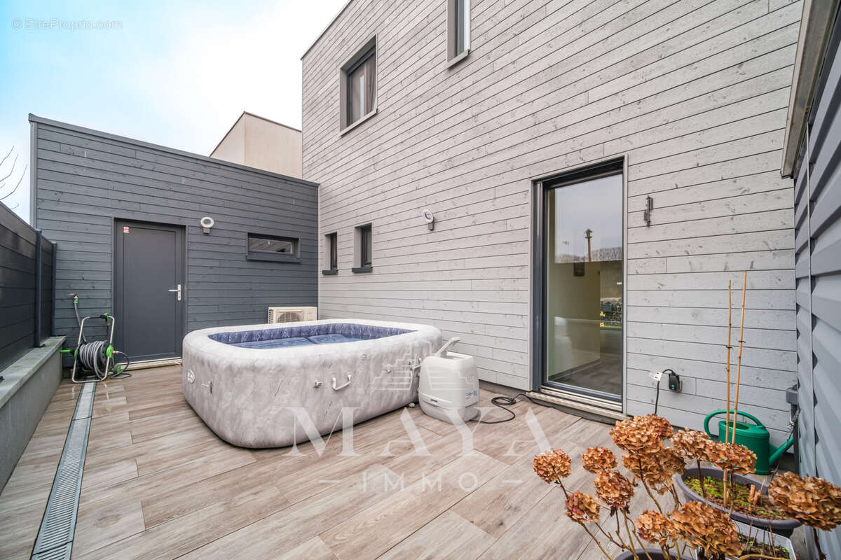 Maison à HAGENTHAL-LE-HAUT