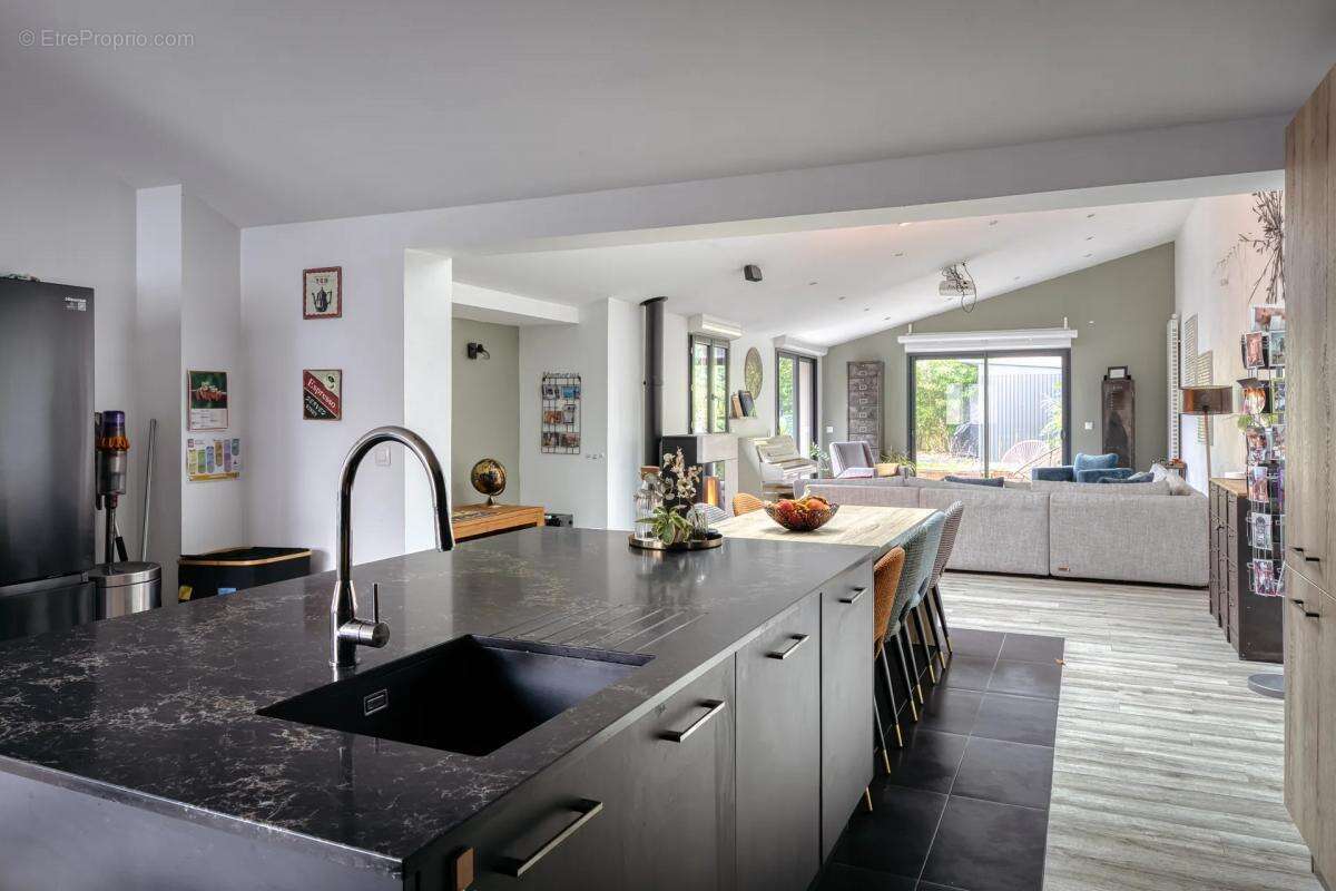 Maison à LE PETIT-QUEVILLY