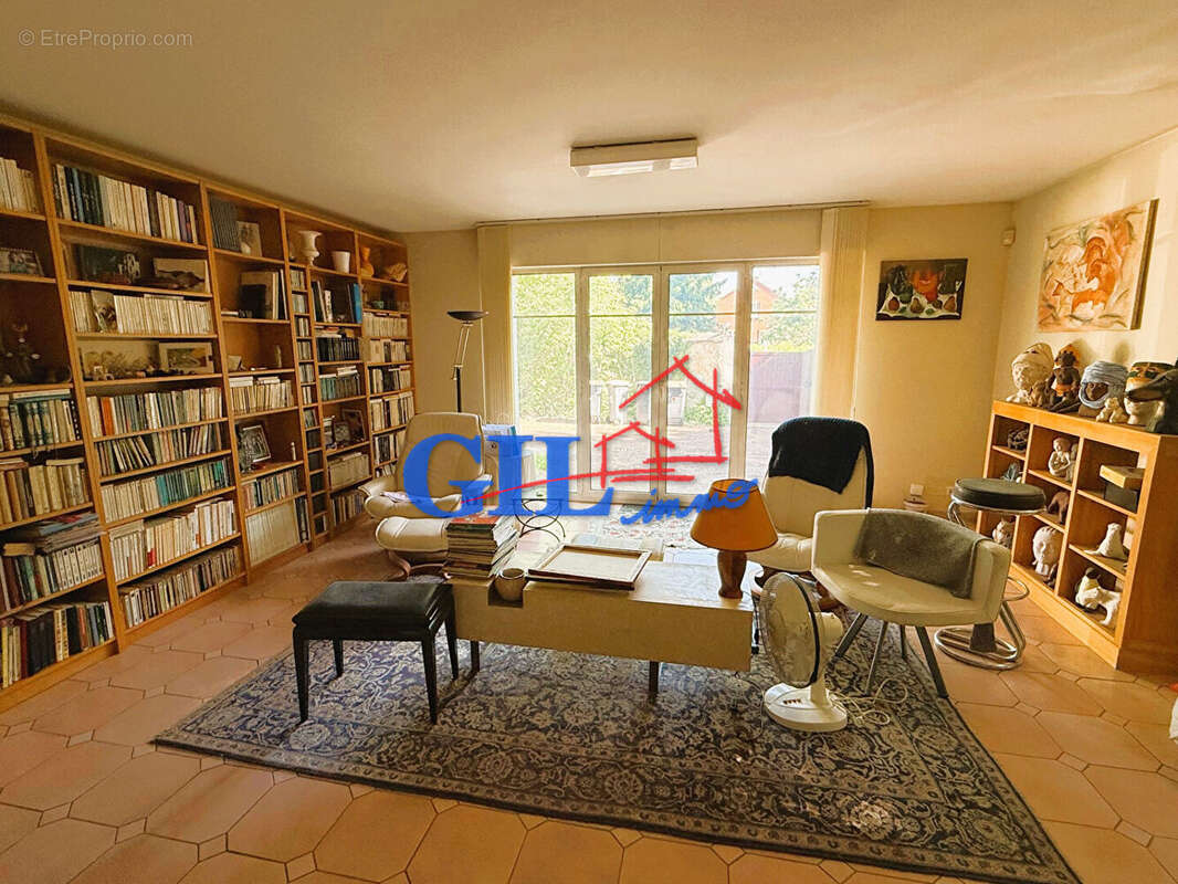 Seine port - propriete bord de seine de 284m2 habitables - terrain plat de 2000m² - photo 12