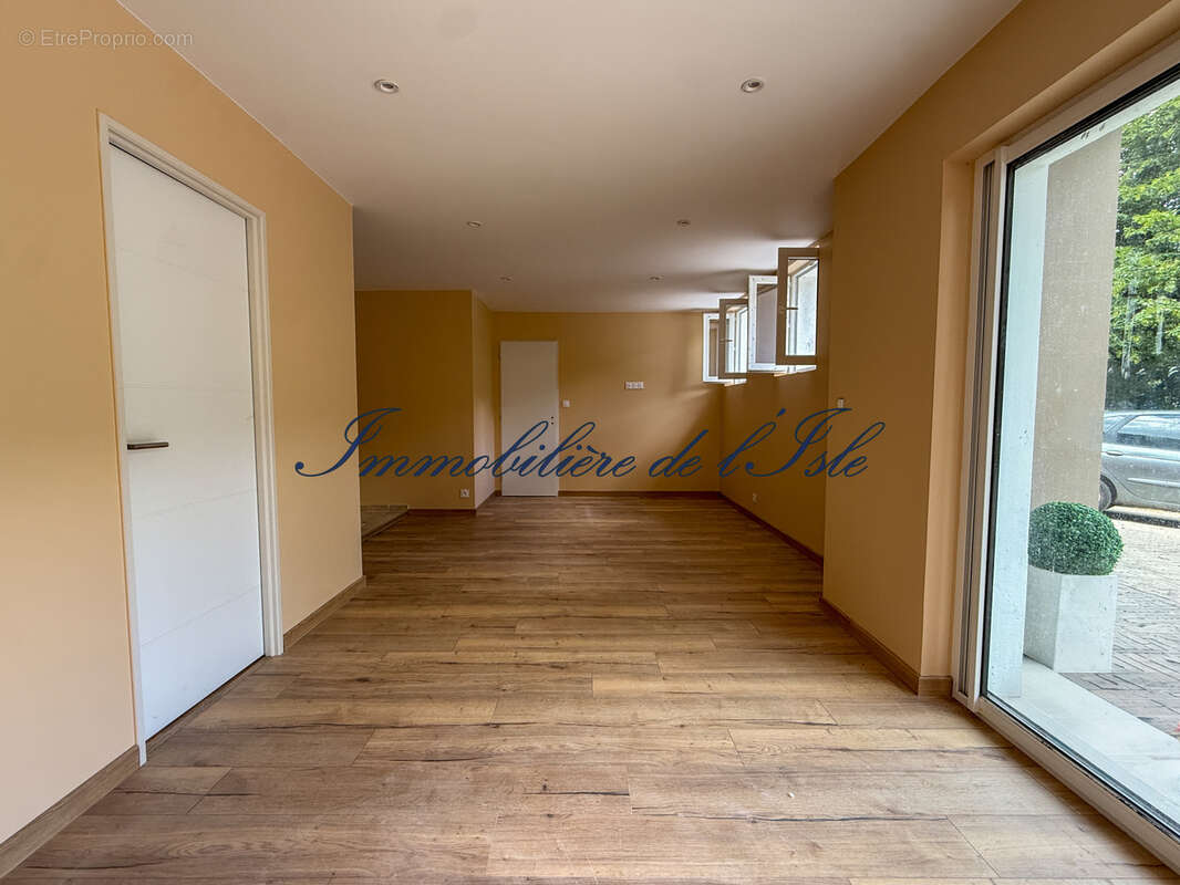 Maison rénovée sur grand terrain arboré - proche périgueux - photo 12