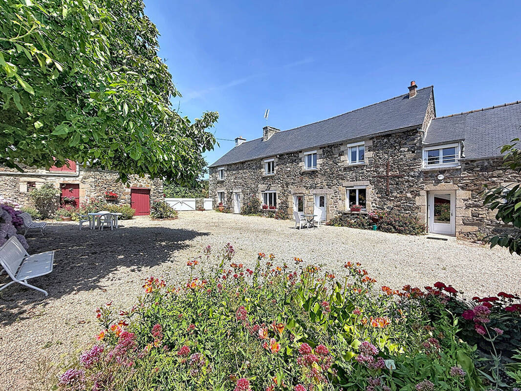 Maison à PLEBOULLE