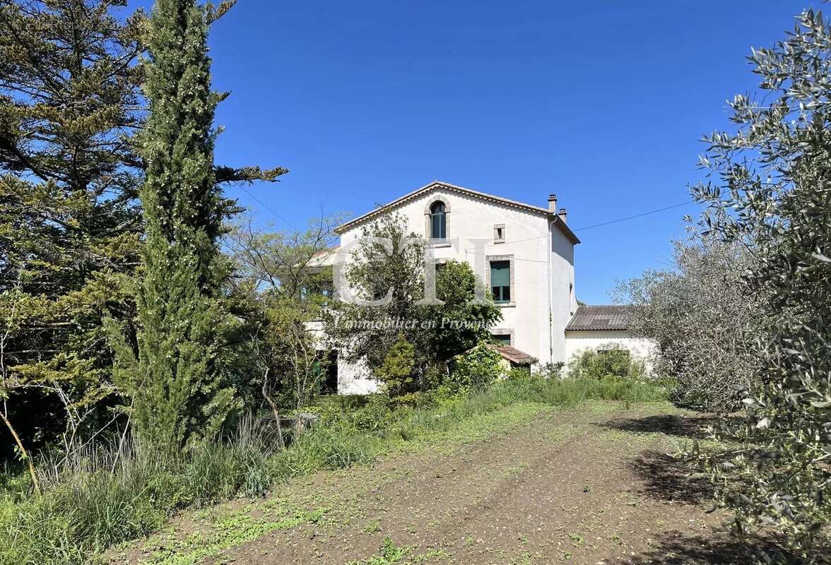 Maison à VAISON-LA-ROMAINE