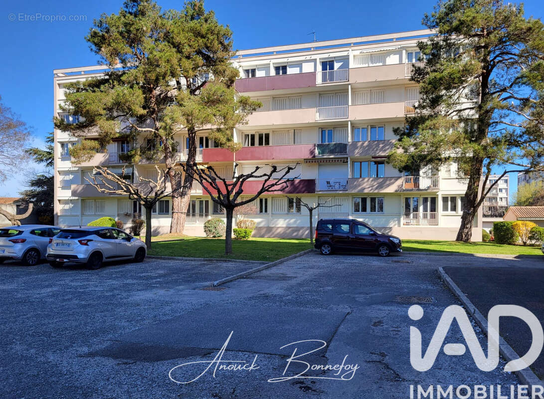 Photo 2 - Appartement à ROMANS-SUR-ISERE