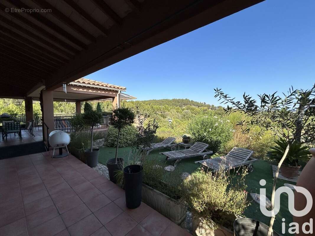 Photo 2 - Maison à VILLENEUVE-LES-AVIGNON