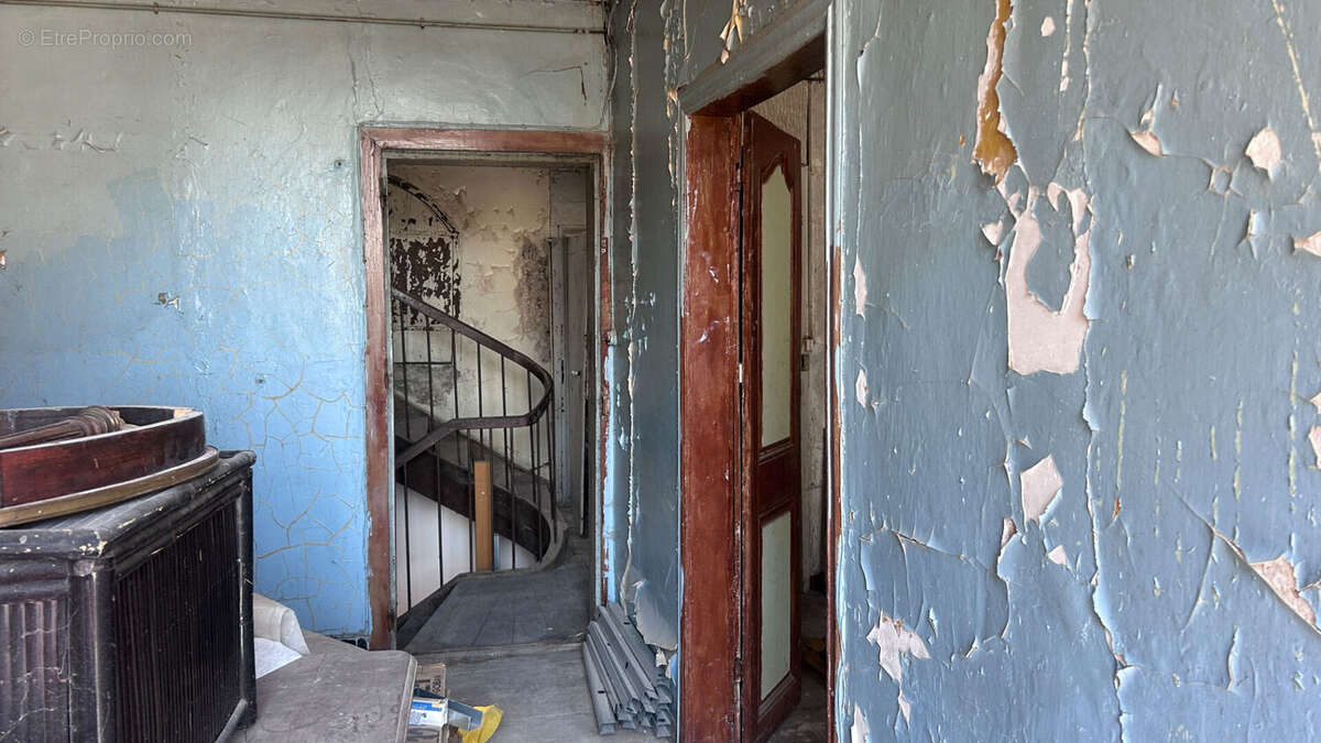 Aveyron : Hôtel particulier du XVIIe siècle à réinventer Potentiel 360 m² - photo 13