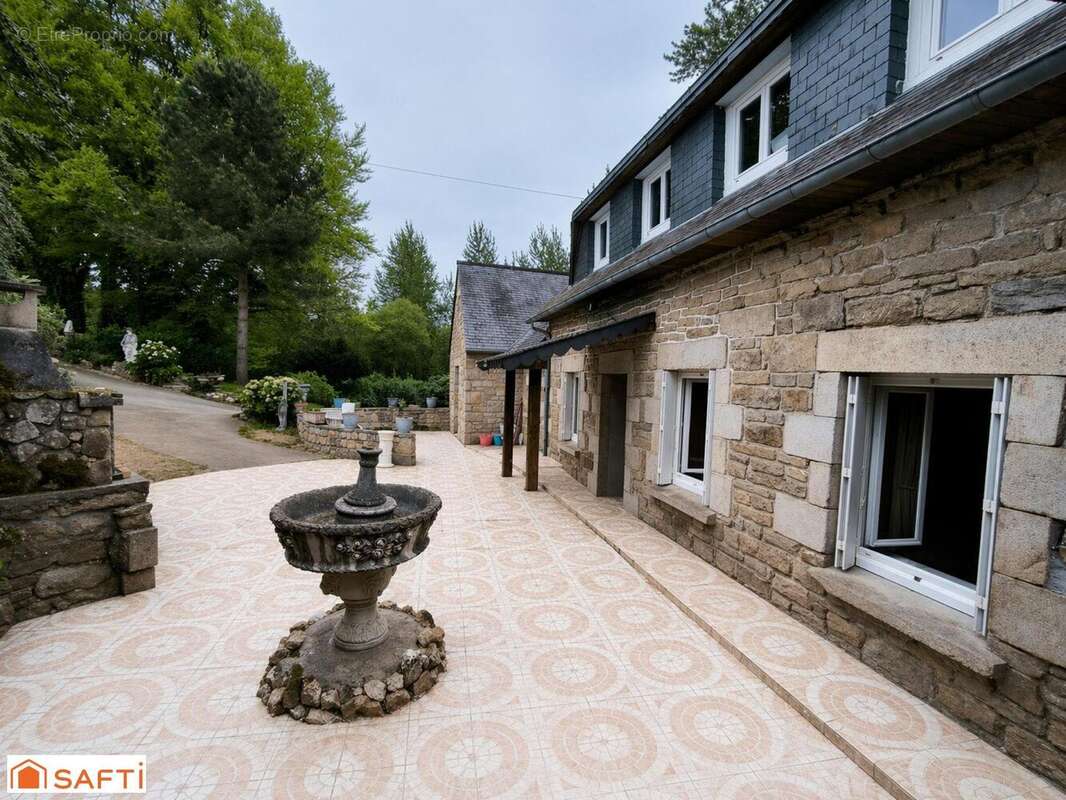 Maison 110 m² à Plounerin  - photo 4