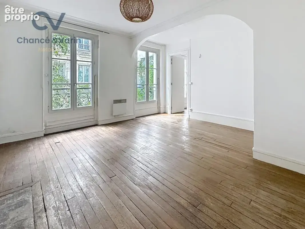 Appartement 2 pièces 50 m² à vendre à Paris-10e (75010) - photo 2