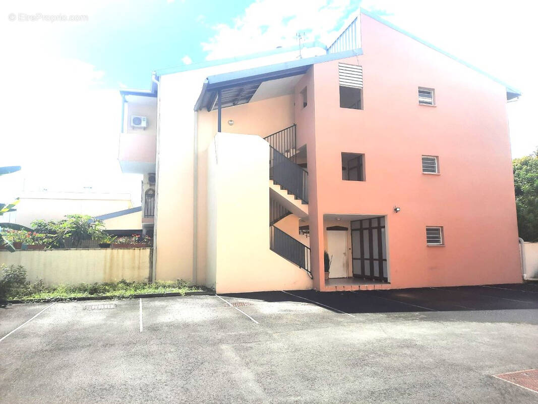 Appartement à SAINT-BENOIT