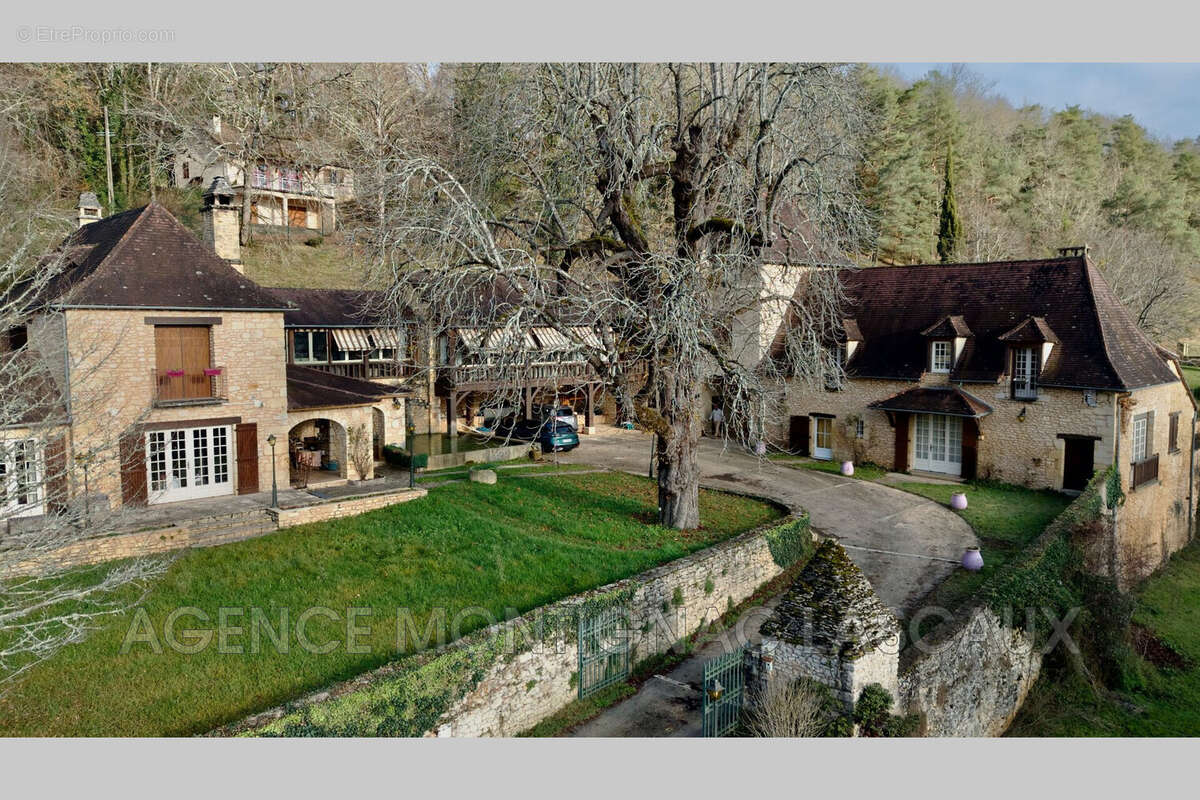 Maison à MONTIGNAC