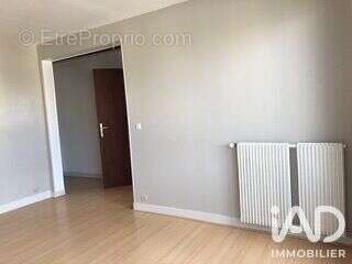 Photo 3 - Appartement à MERY-SUR-OISE