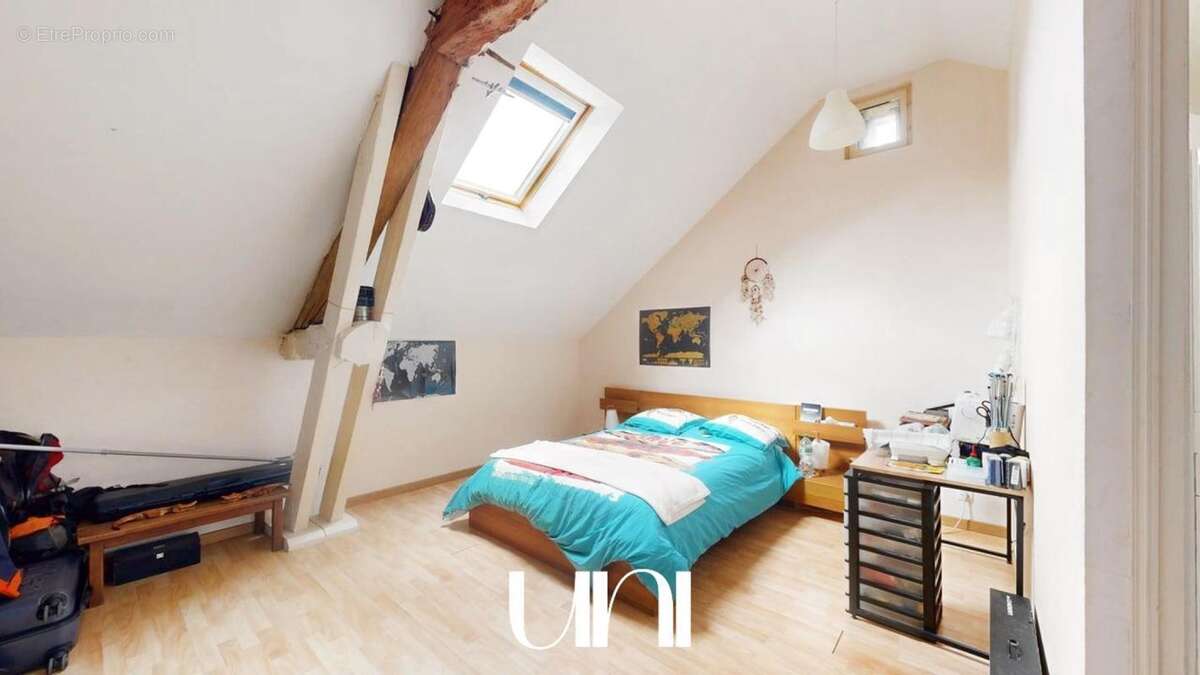 Maison à MEZIDON-CANON