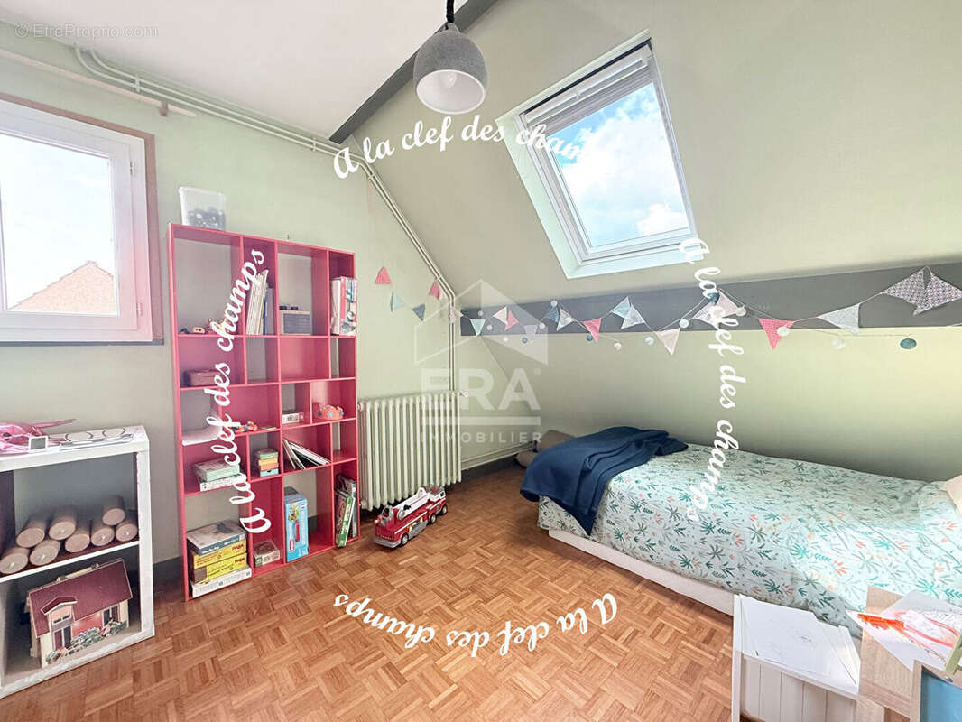 Appartement à BURES-SUR-YVETTE