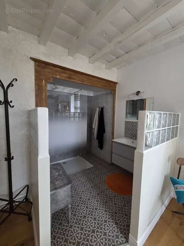 Maison à CASTELNAU-DE-MONTMIRAL