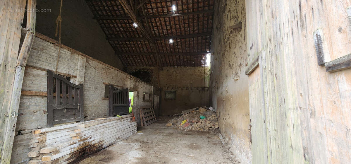 Maison à DELUT