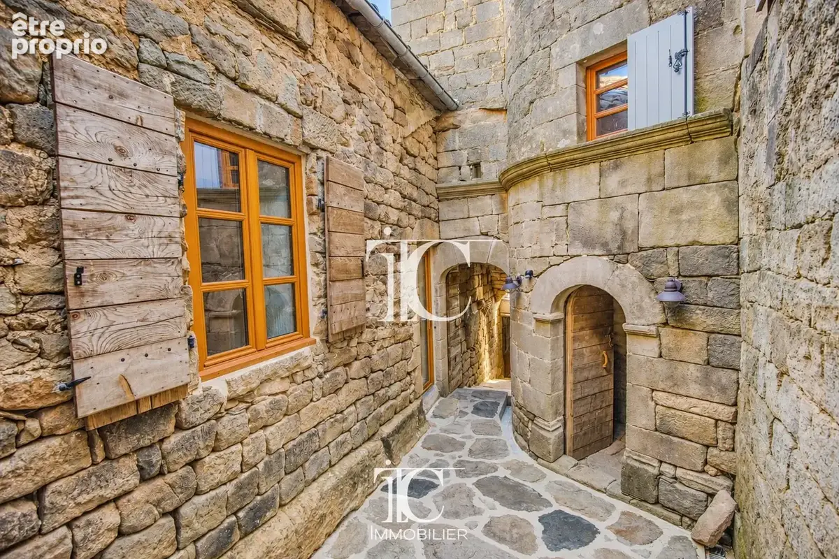 Propriete du xviieme siecle 400m² habitable 4280m² de terrain - photo 22