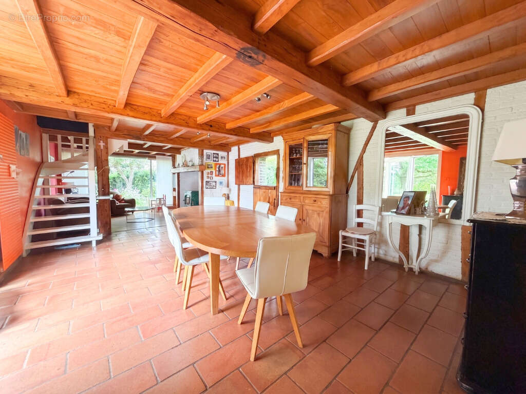 Maison à AIRE-SUR-LA-LYS