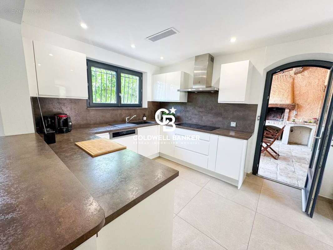 Maison à PIERREFEU-DU-VAR