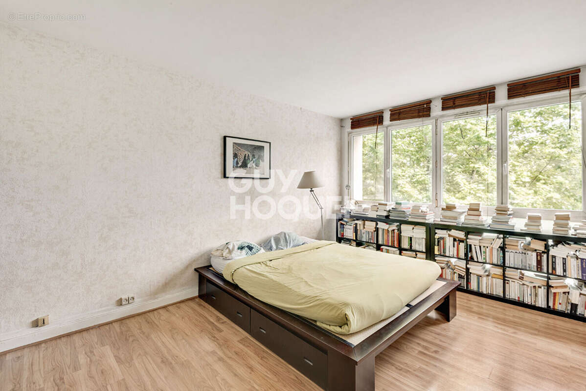 Appartement à MONTROUGE