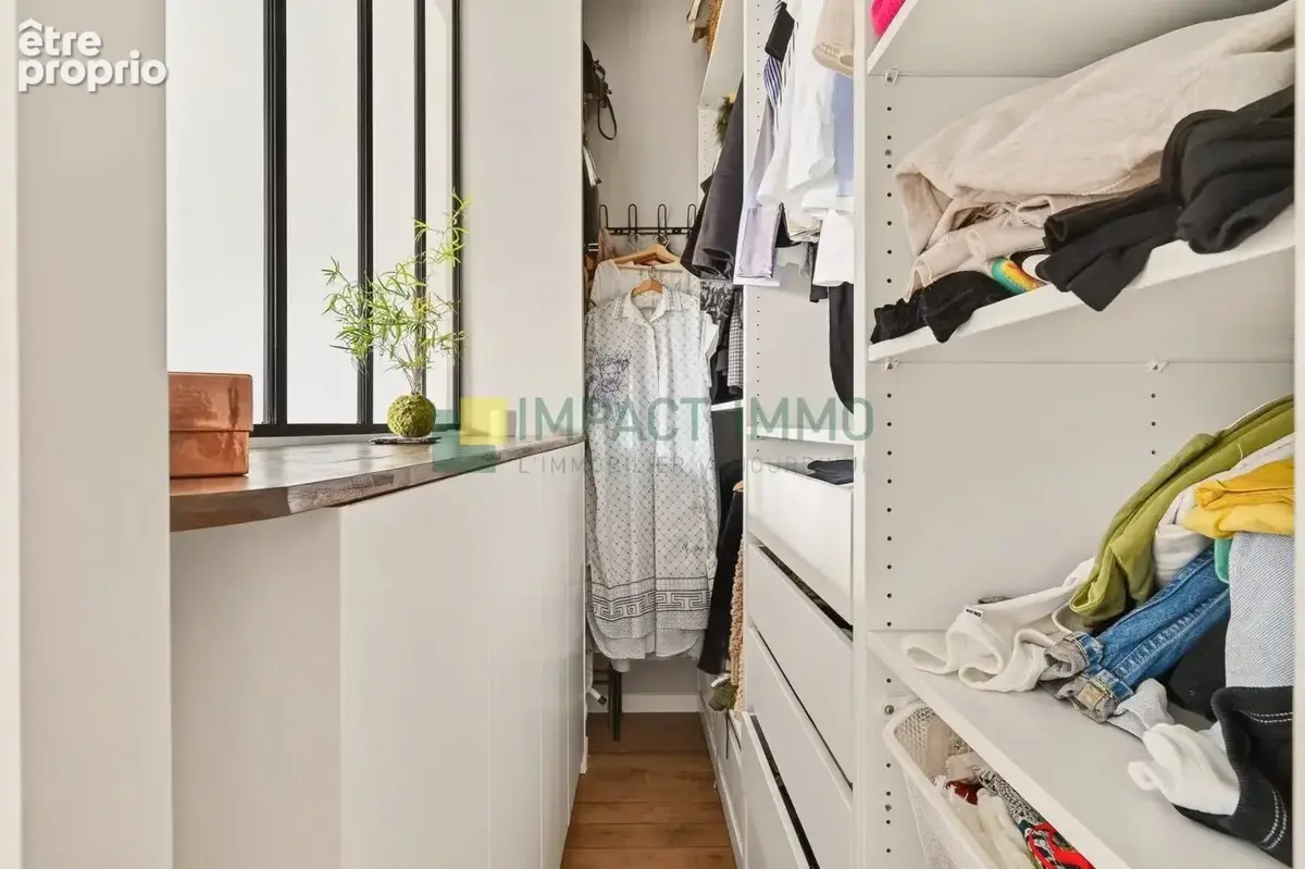 2 pièces en étage - Bel ancien parfait état - photo 12