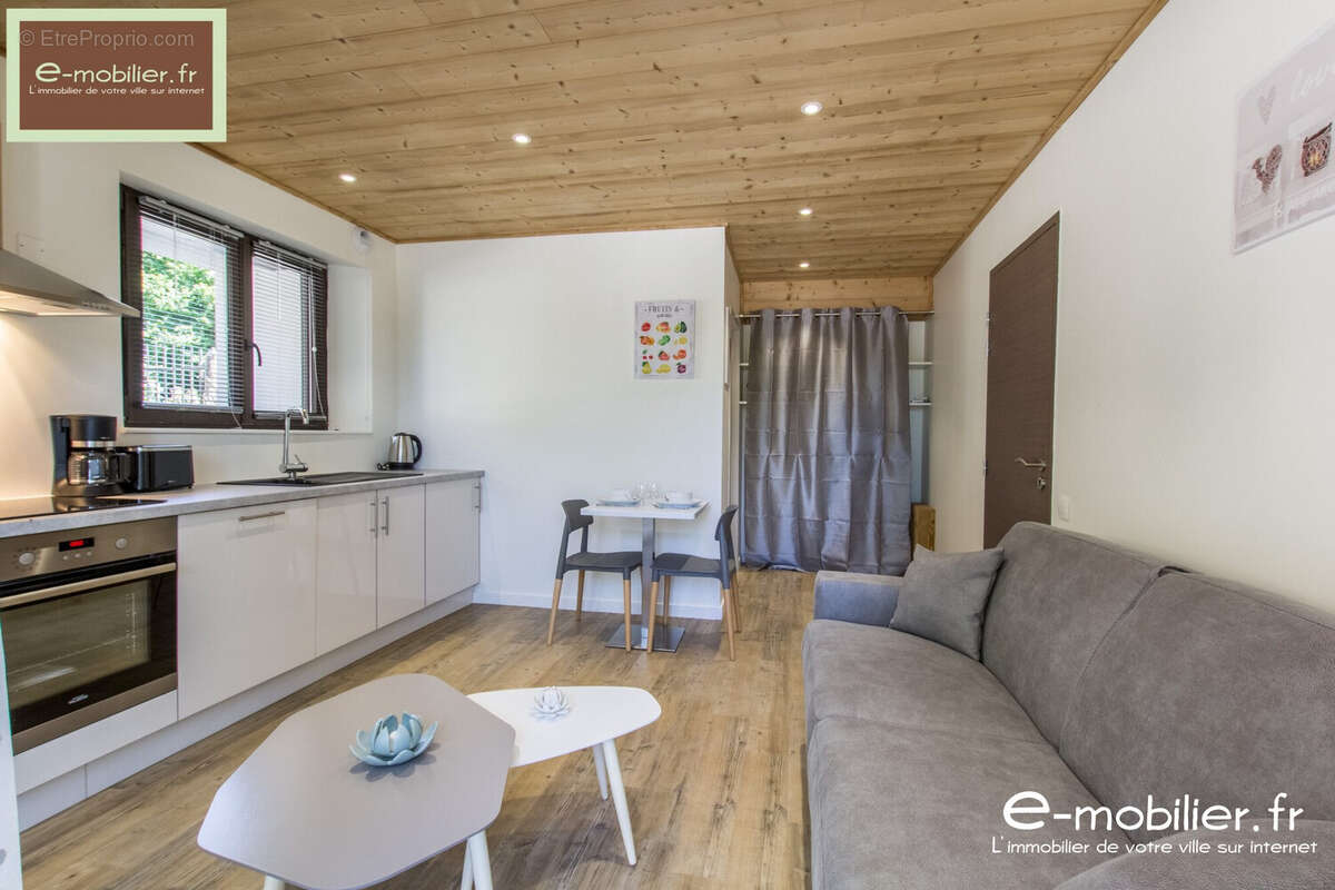 Appartement à QUINTAL