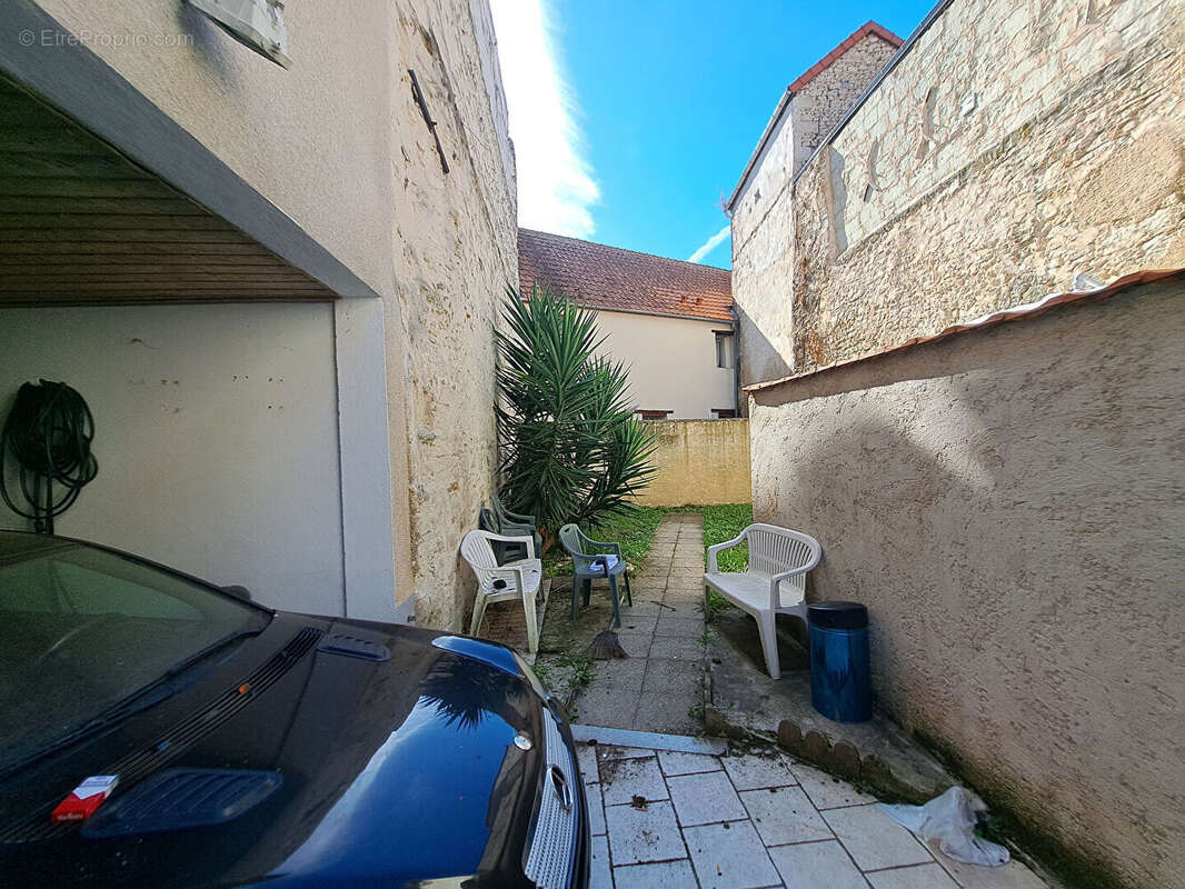 Maison à CHATELLERAULT