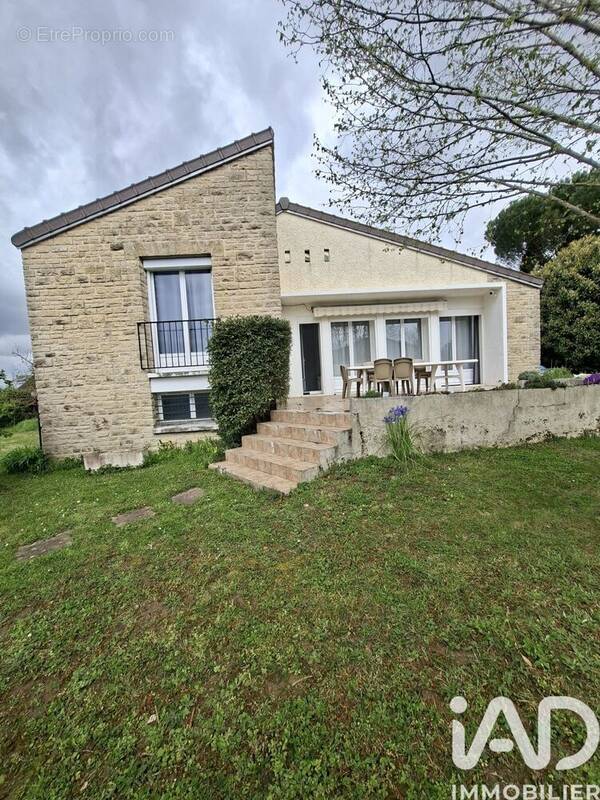 Photo 1 - Maison à CHAMPAGNE-SUR-SEINE