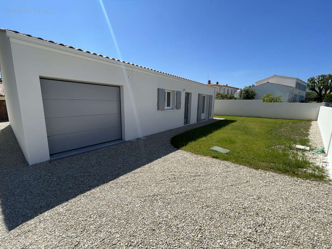 Maison à MESCHERS-SUR-GIRONDE