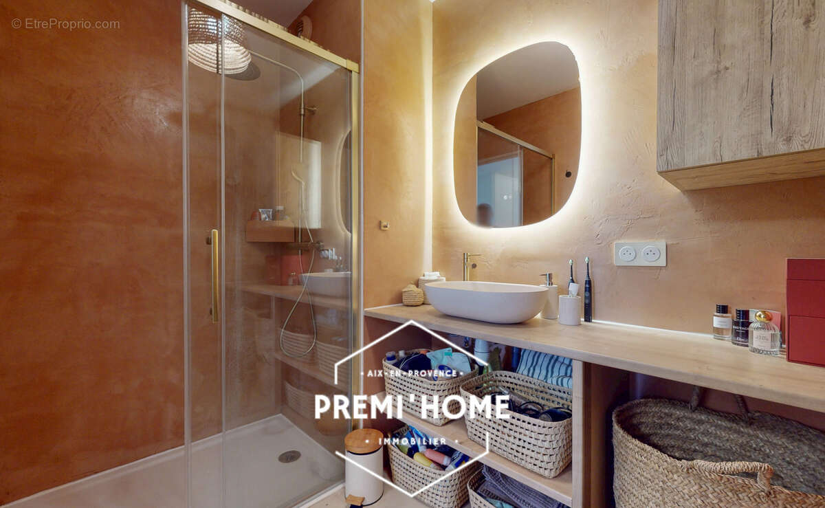 Appartement à AIX-EN-PROVENCE