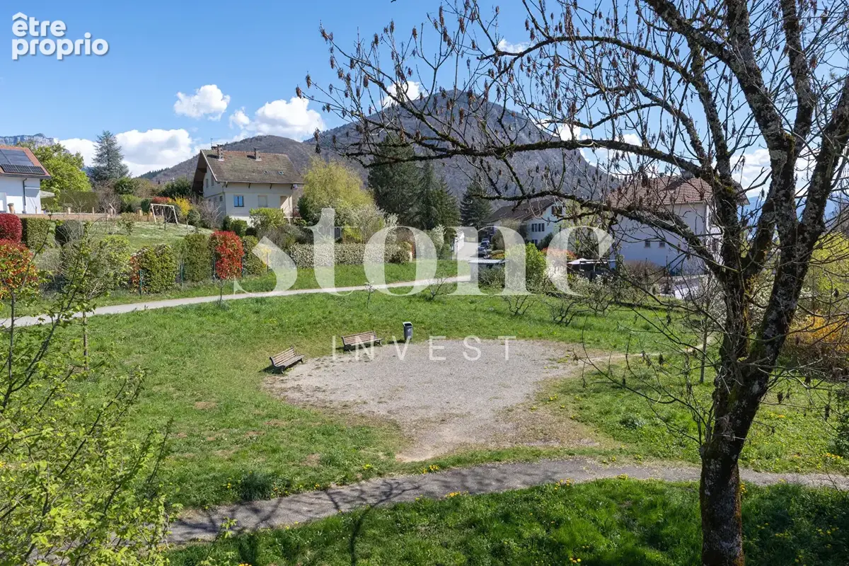 Appartement 4 pièces de 95 m²  à Annecy-le-Vieux - photo 2