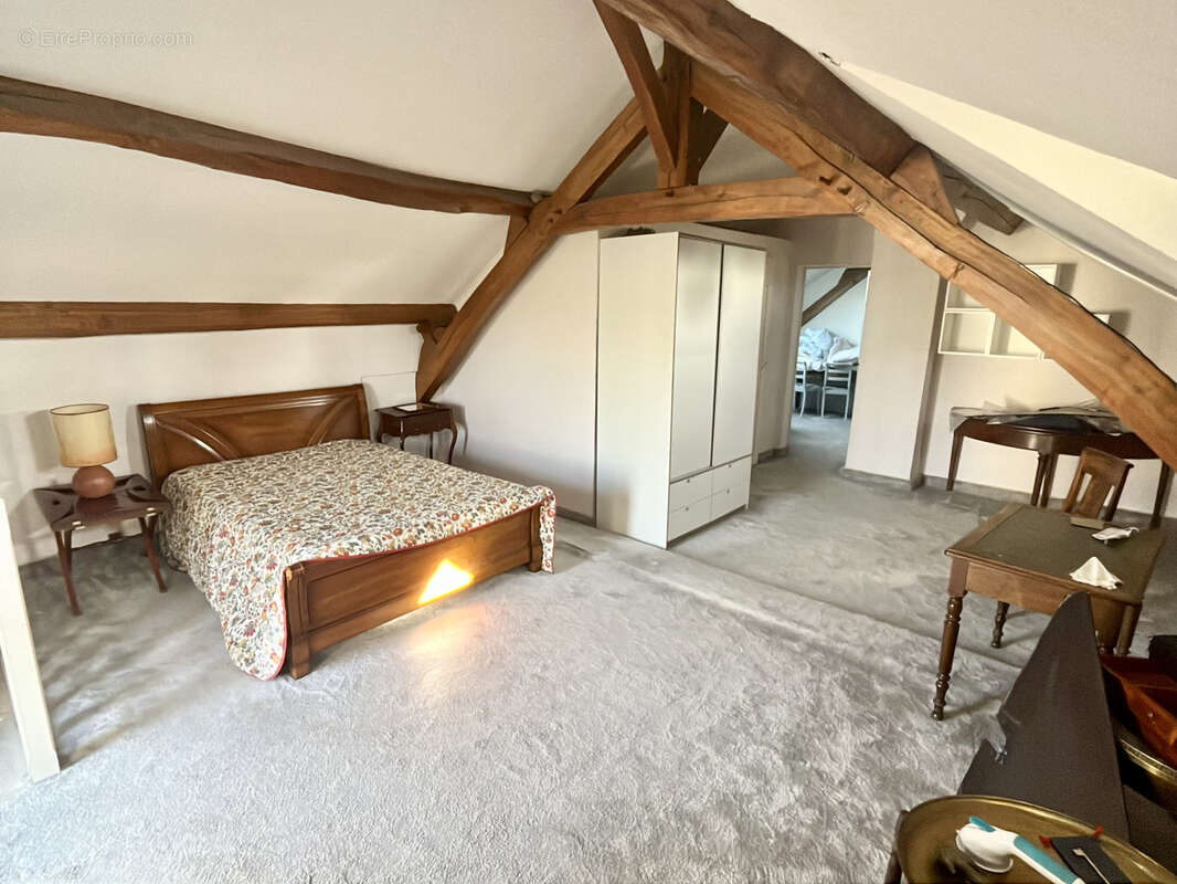 Maison à CAMBRONNE-LES-CLERMONT