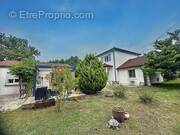 Photo 1 - Commerce à SAINT-PAUL-DE-LOUBRESSAC