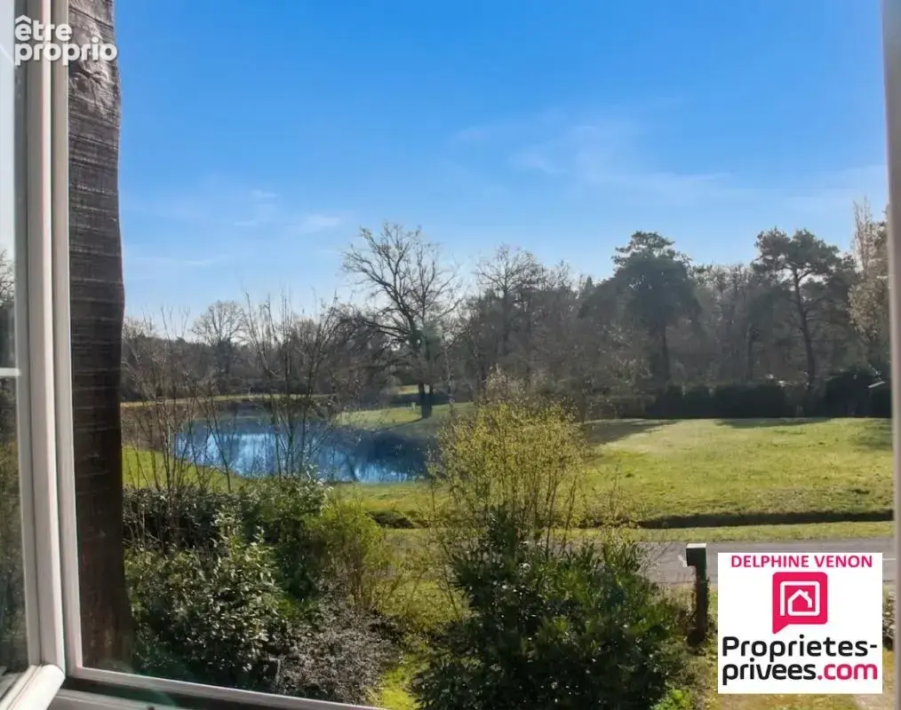Exclusivité - Maison  familiale de 200 m² à Donnery quartier des grands billons  sur un magnifique terrain  de 5 945 m² - photo 2