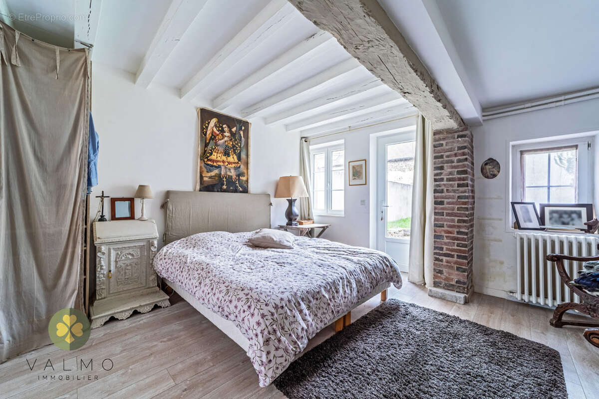 Maison à BAZAINVILLE