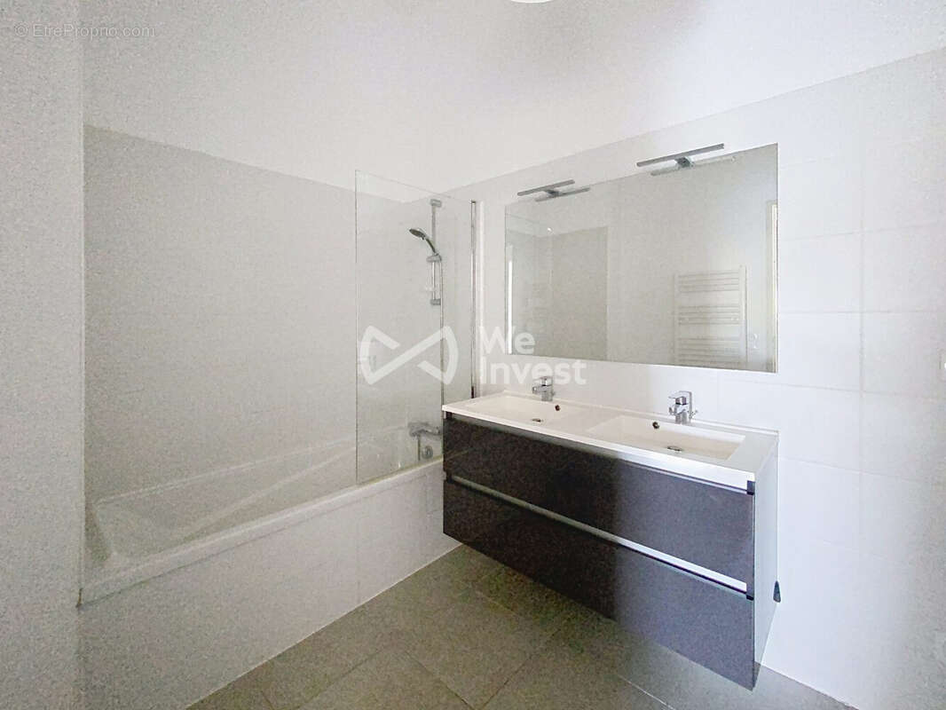 Appartement à SAINT-JEAN-DE-VEDAS