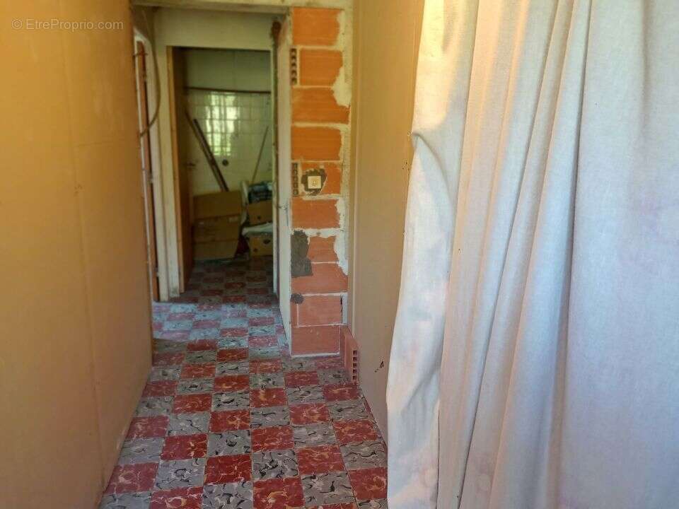 Maison à SAINT-FLORENT-SUR-AUZONNET