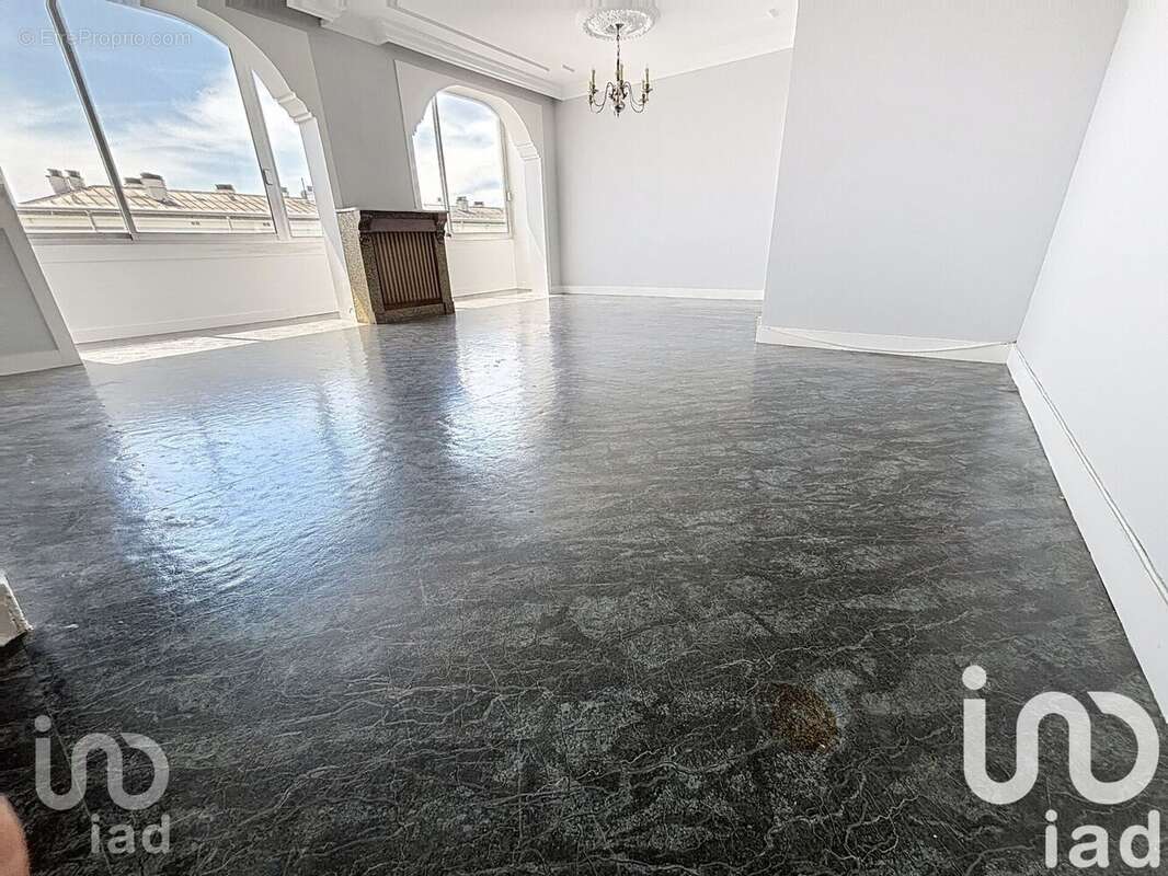 Photo 2 - Appartement à TROYES