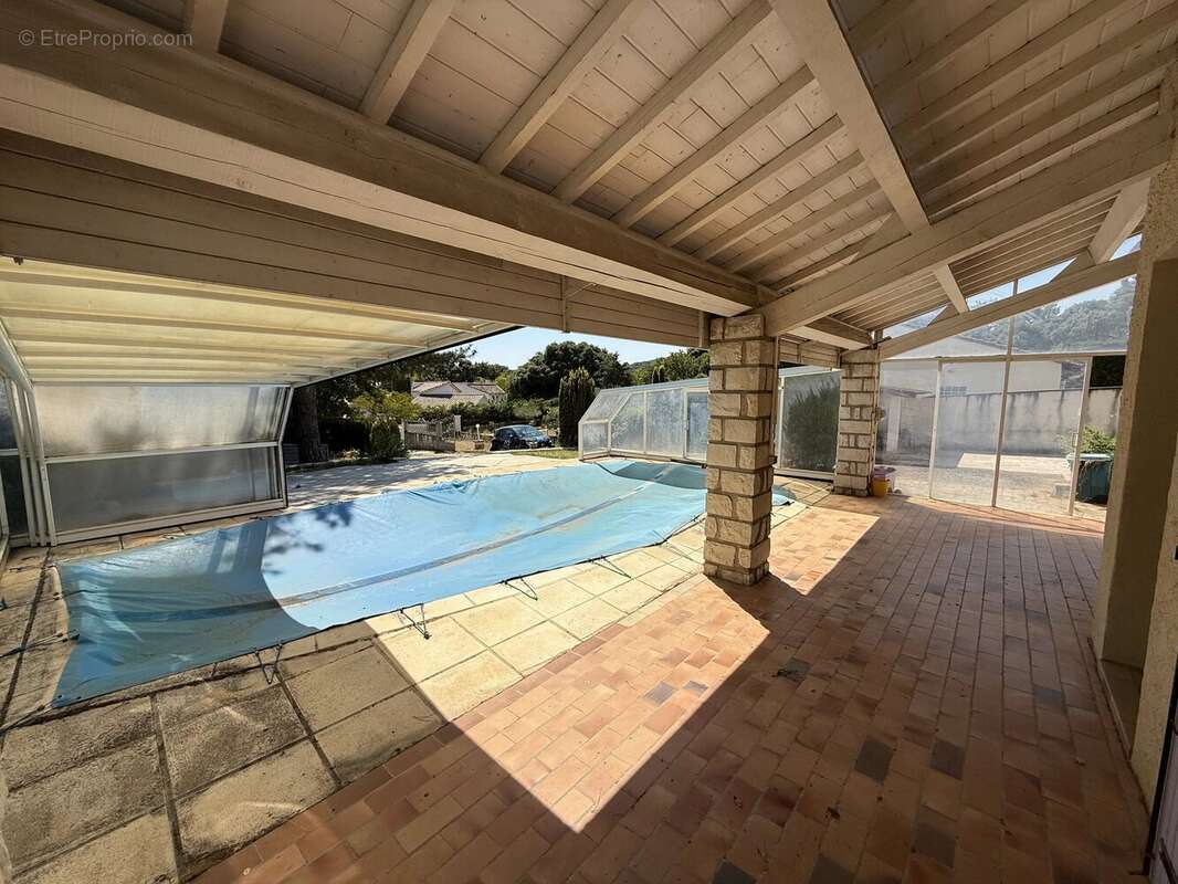 Villa 6 pièces de 145 m² à Sauzet avec piscine - photo 8