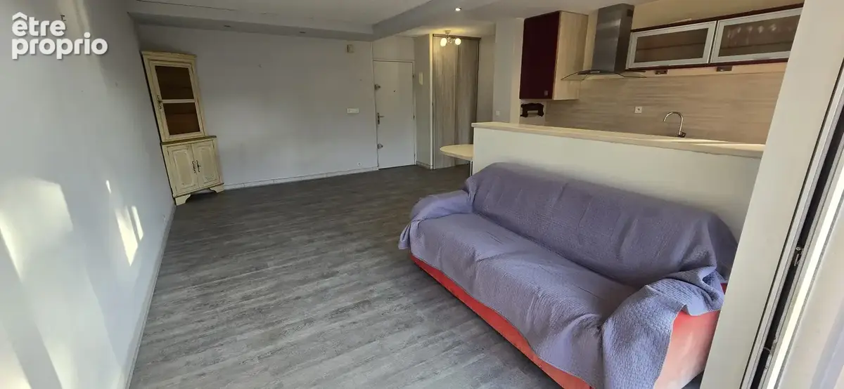 2 pieces dernier etage cave et parking - photo 6