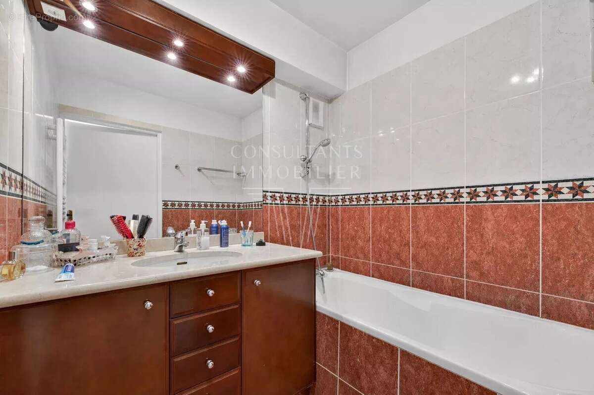 Appartement à BOULOGNE-BILLANCOURT