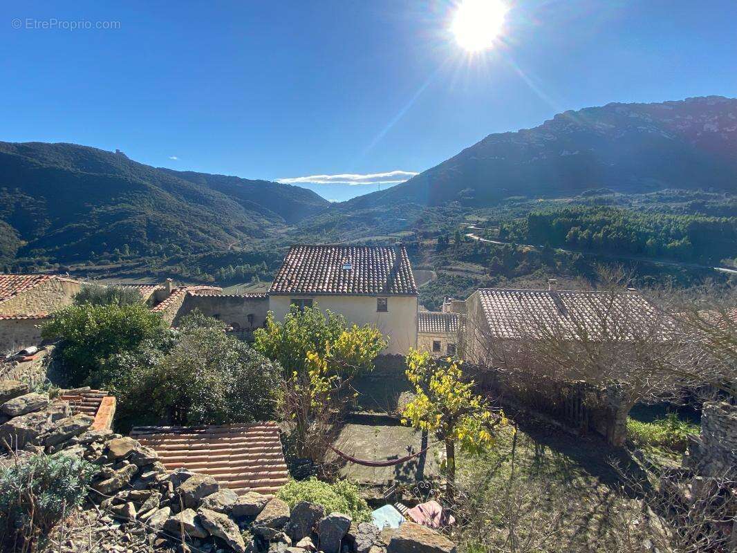 Maison à CUCUGNAN