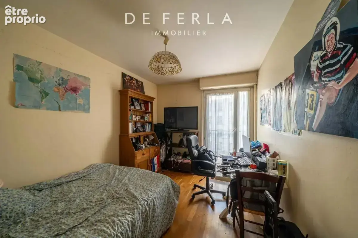 Appartement 4 pièces 86 m² Paris 15ème Commerce - photo 9