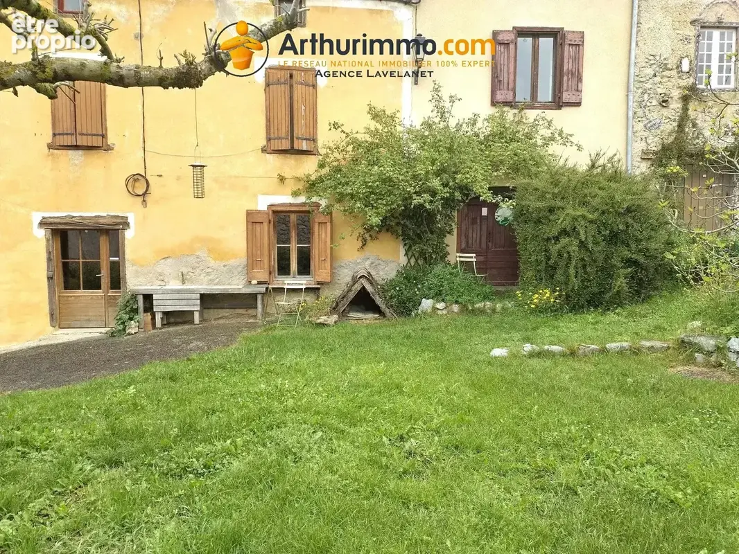 Maison et gîte avec jardin, garage et atelier à Quirbajou dans l'Aude - photo 2
