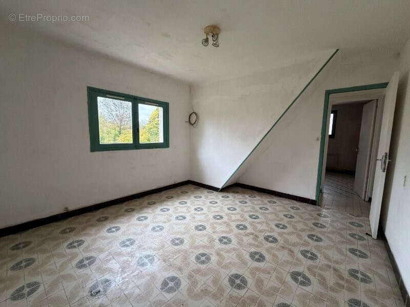 Maison à LA BAZOCHE-GOUET