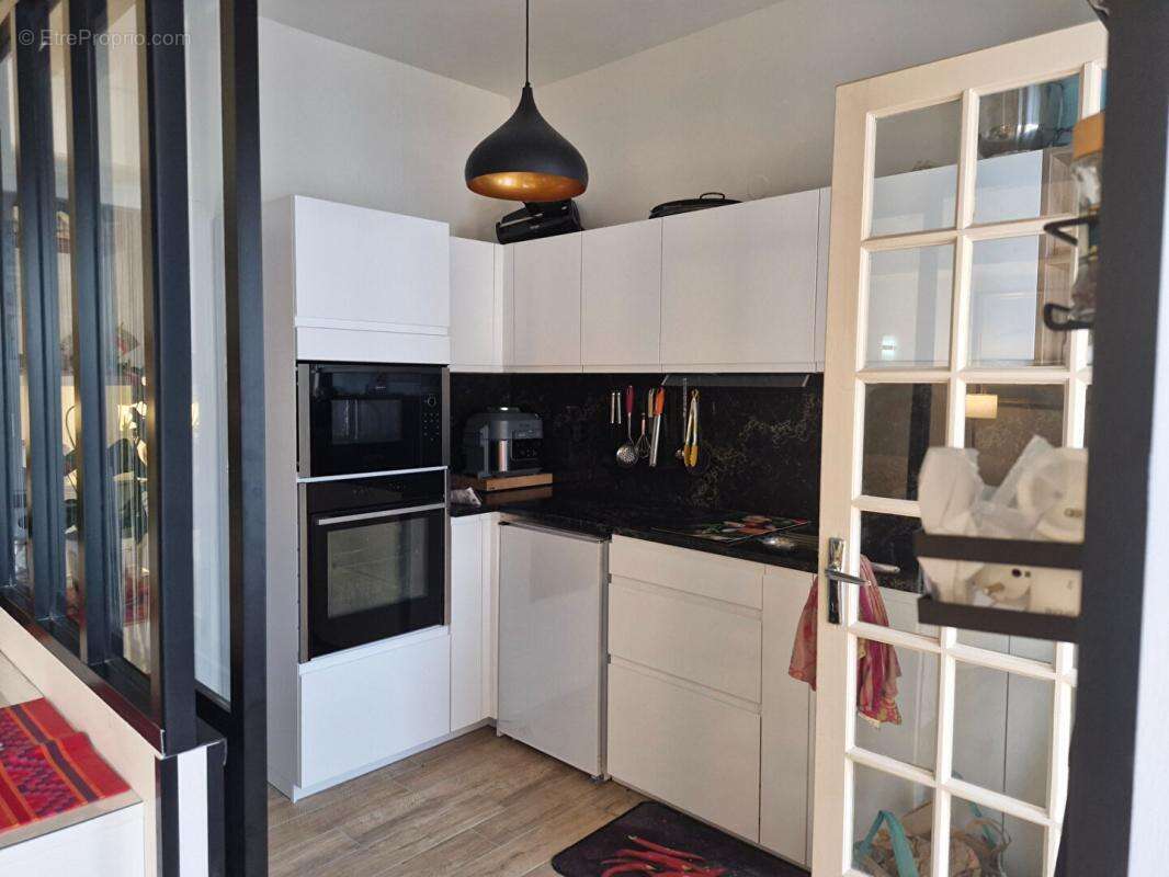 Appartement t3 entierement renove - photo 3